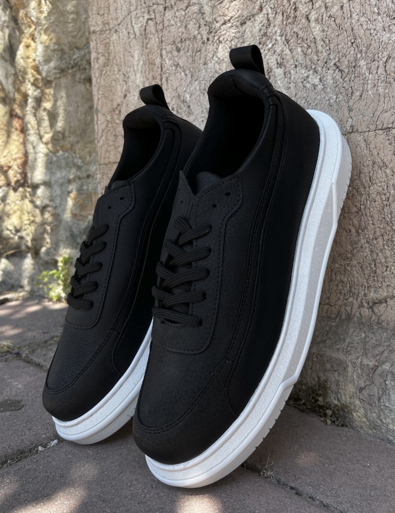 Ανδρικά ασπρόμαυρα Sneakers με λαστιχένια σόλα CH987M